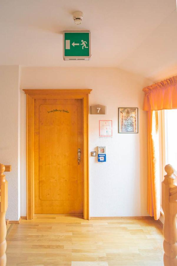 Hotel-Pension Ешвеге Екстериор снимка