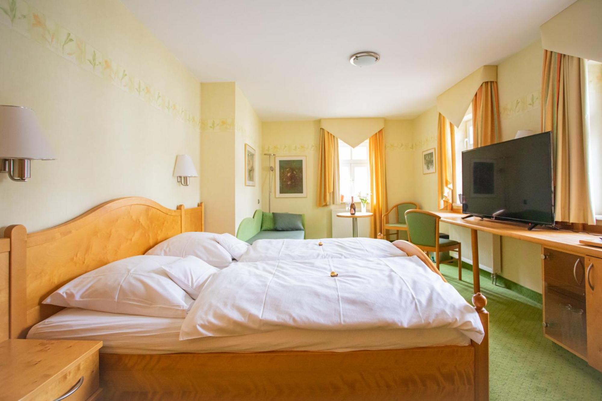 Hotel-Pension Ешвеге Екстериор снимка